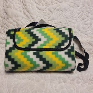 Monstar Outdoor Blanket Fleece Waterproof Backing Travel Beach Easy Carry New